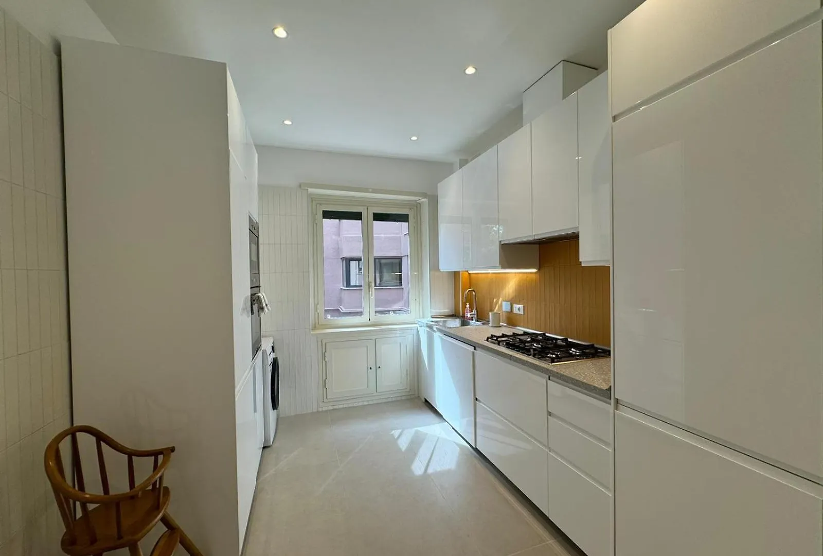 דירות רומא Refined Retreat In Renovated P R A T I Gem