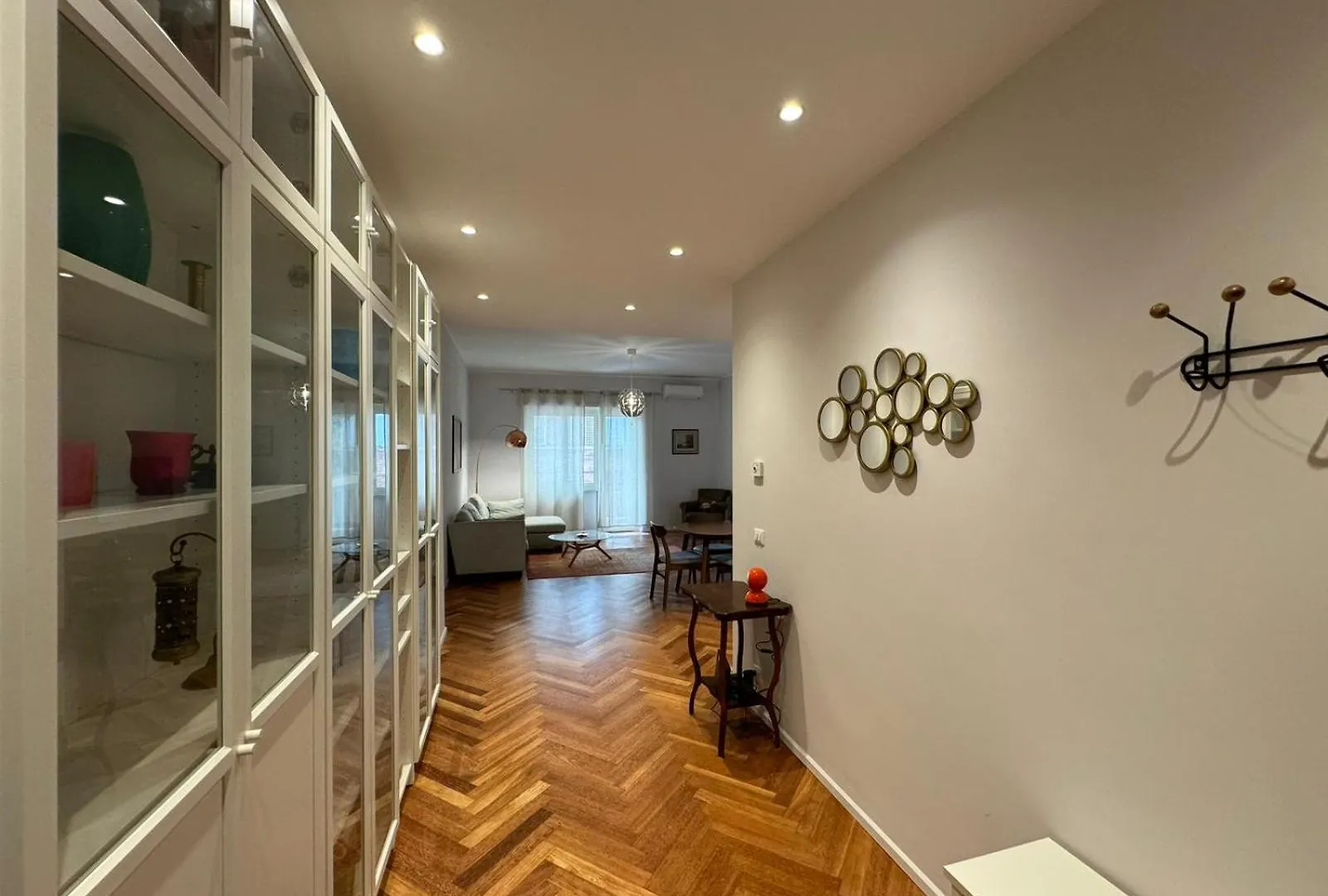 Refined Retreat In Renovated P R A T I Gem Apartment Rome 0*,