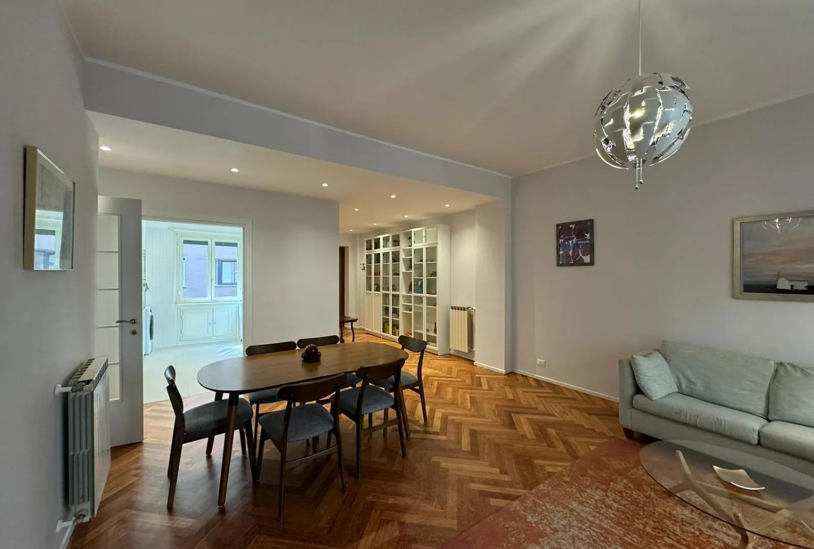 Refined Retreat In Renovated P R A T I Gem Apartment Rome Italy